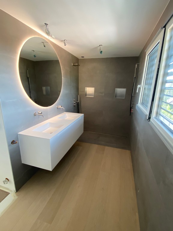 Salle de Bain (Collonge)