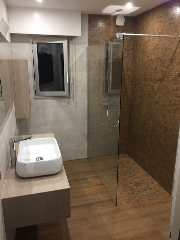 Salle de Bain (Echenevex)